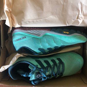 Merrell women sneaker